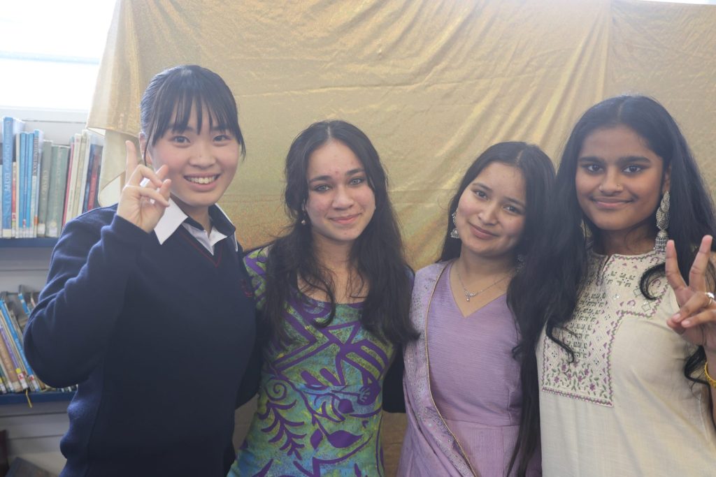 Airi and Hatomi enjoying cultures day
